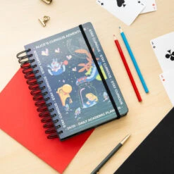 Agenda Escolar 2024/2025 Alicia En El Pais De Las Maravillas Dia Pagina 12 Meses A5 -Eric Ventas agenda escolar 2024 2025 alicia en el pais de las maravillas dia pagina 12 meses a5 3