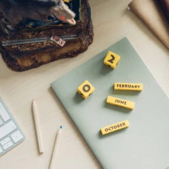 Calendario Perpetuo 3D Jurassic Park T-Rex -Eric Ventas calendario perpetuo 3d jurassic park t rex 5