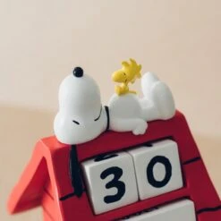 Calendario Perpetuo 3D Snoopy 17 Calendario Perpetuo 3D Snoopy -Eric Ventas calendario perpetuo 3d snoopy 5