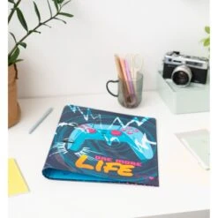 Carpeta 2 Anillas Gamer One More Life -Eric Ventas carpeta 2 anillas gamer one more life 5