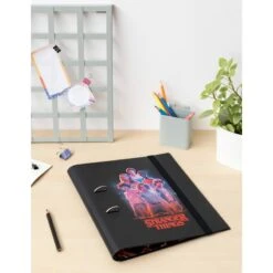 Carpeta 2 Anillas Stranger Things -Eric Ventas carpeta 2 anillas stranger things 5