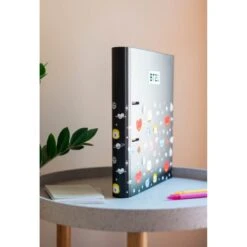 Carpeta 2 Anillas Troquelada Premium Bt21 -Eric Ventas carpeta 2 anillas troquelada premium bt21 5