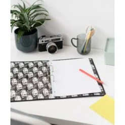 Carpeta 2 Anillas Troquelada Premium La Casa De Papel -Eric Ventas carpeta 2 anillas troquelada premium la casa de papel 4