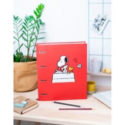 Carpeta 4 Anillas Troquelada Premium Snoopy -Eric Ventas carpeta 4 anillas troquelada premium snoopy 4