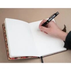 Cuaderno Premium A5 Con Boligrafo Proyector Jurassic Park 15 Cuaderno Premium A5 Con Boligrafo Proyector Jurassic Park -Eric Ventas cuaderno premium a5 con boligrafo proyector jurassic park 6