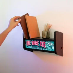 Estanteria Con Lampara Arcade Gameration One More Life -Eric Ventas lampara estanteria gameration one more life 5