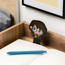 Marcapaginas Con Lampara De Lectura Harry Potter -Eric Ventas marcapaginas con lampara de lectura harry potter 2