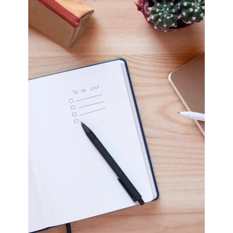 Pack De Regalo Real Madrid Cuaderno + Alfombrilla De Raton 5 Pack De Regalo Real Madrid Cuaderno + Alfombrilla De Raton - Imagen 3