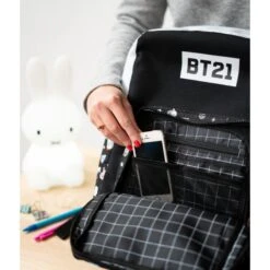 Pack Mochila Con Estuche Bt21 -Eric Ventas pack mochila con estuche bt21 4