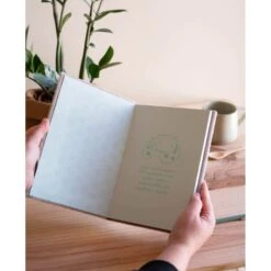 Pusheen The Cat Gift Box -Eric Ventas pack pusheen gift box 12