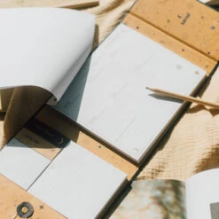 Planificador Semanal Con Notas Adhesivas Astral -Eric Ventas planificador semanal con notas adhesivas astral 2