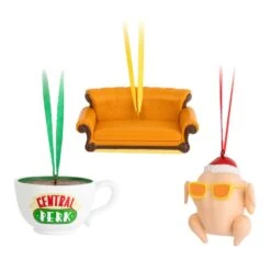 Set Adornos Navidad Friends Pavo, Sofa Y Taza Central Perk