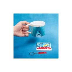 Set De Regalo Tiburon Jaws Taza Posavasos Y Llavero -Eric Ventas set de regalo tiburon jaws taza posavasos y llavero 1