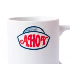 Taza Stranger Things Scoops Ahoy -Eric Ventas taza stranger things scoops ahoy 3